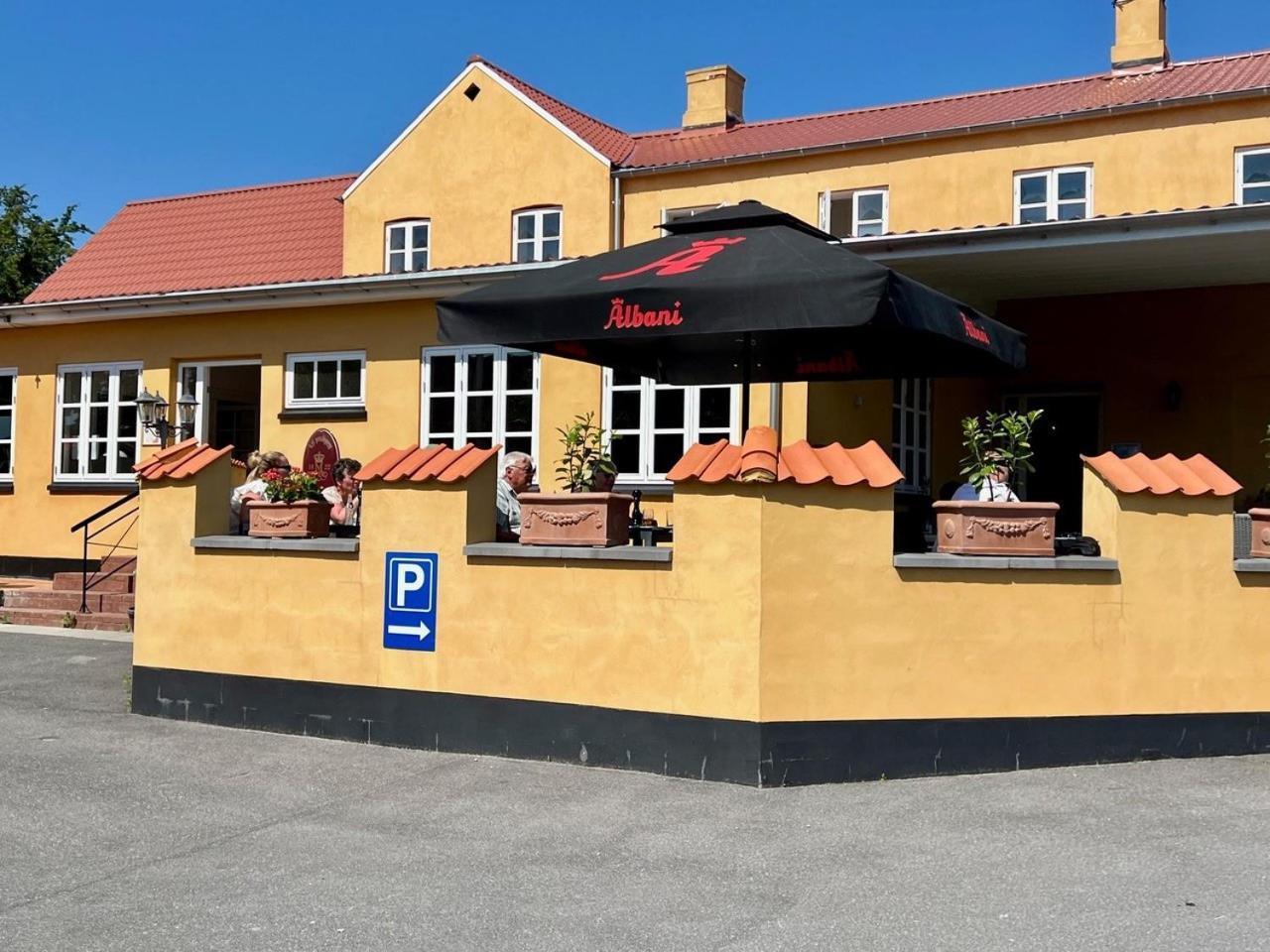 Oro Kro & Hotel Екстер'єр фото