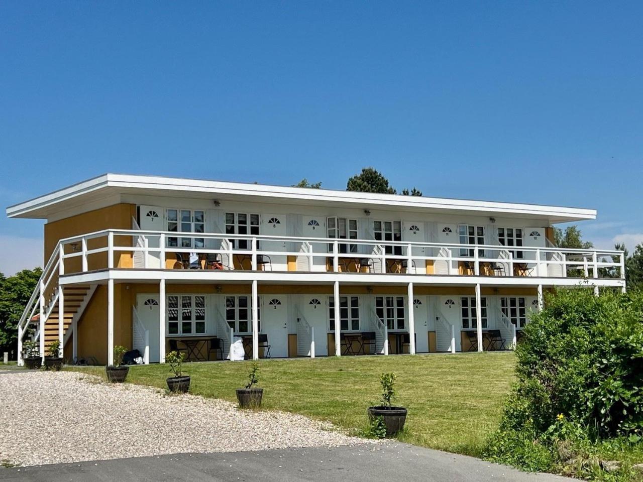 Oro Kro & Hotel Екстер'єр фото