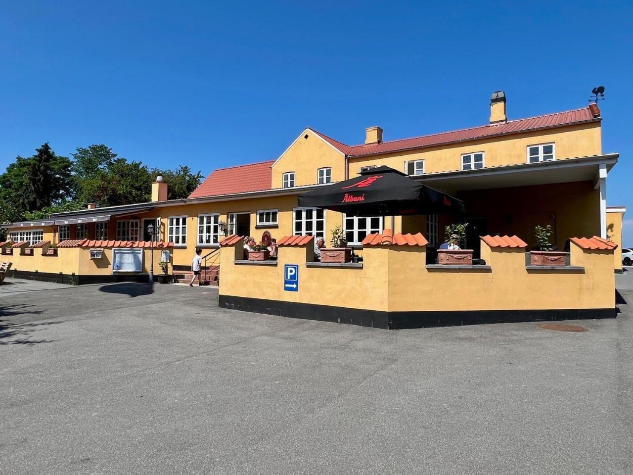 Oro Kro & Hotel Екстер'єр фото
